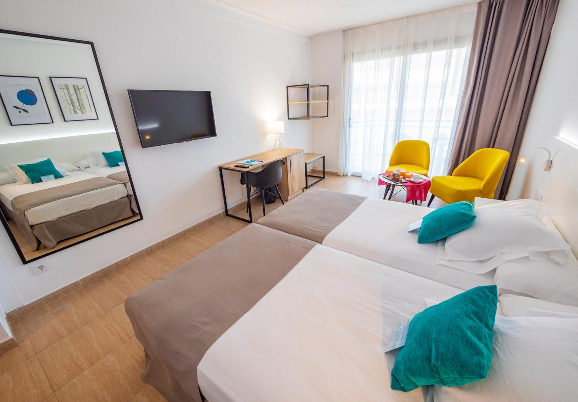 Dwo Sirius - Adults Only Ξενοδοχείο Σάντα Σουζάνα Εξωτερικό φωτογραφία