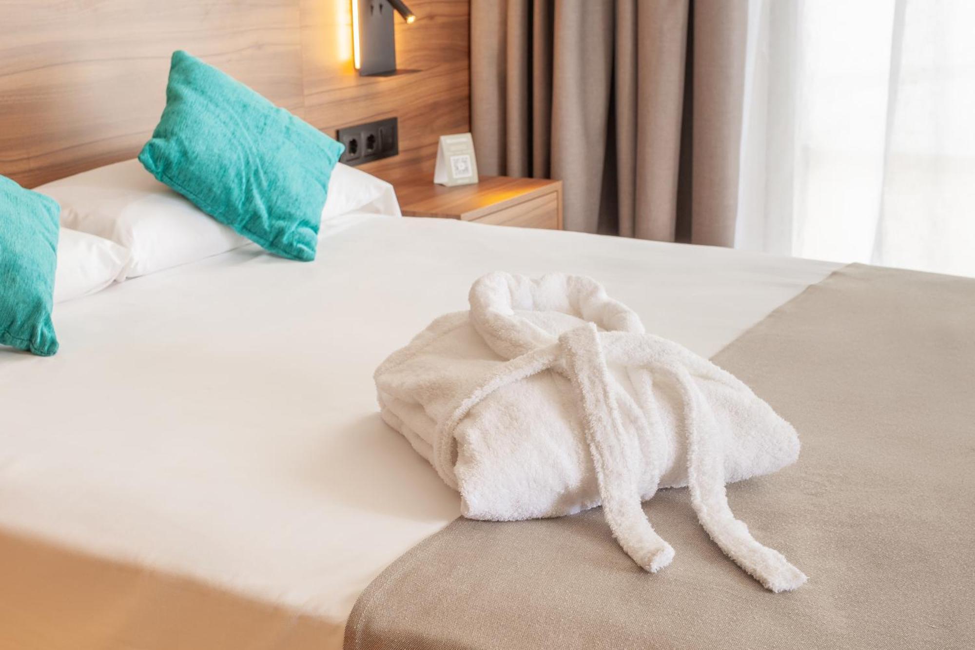 Dwo Sirius - Adults Only Ξενοδοχείο Σάντα Σουζάνα Εξωτερικό φωτογραφία